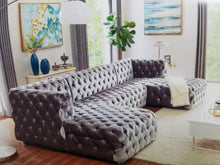 Load image into Gallery viewer, ''VS-0223'' - 3-PC Sectional